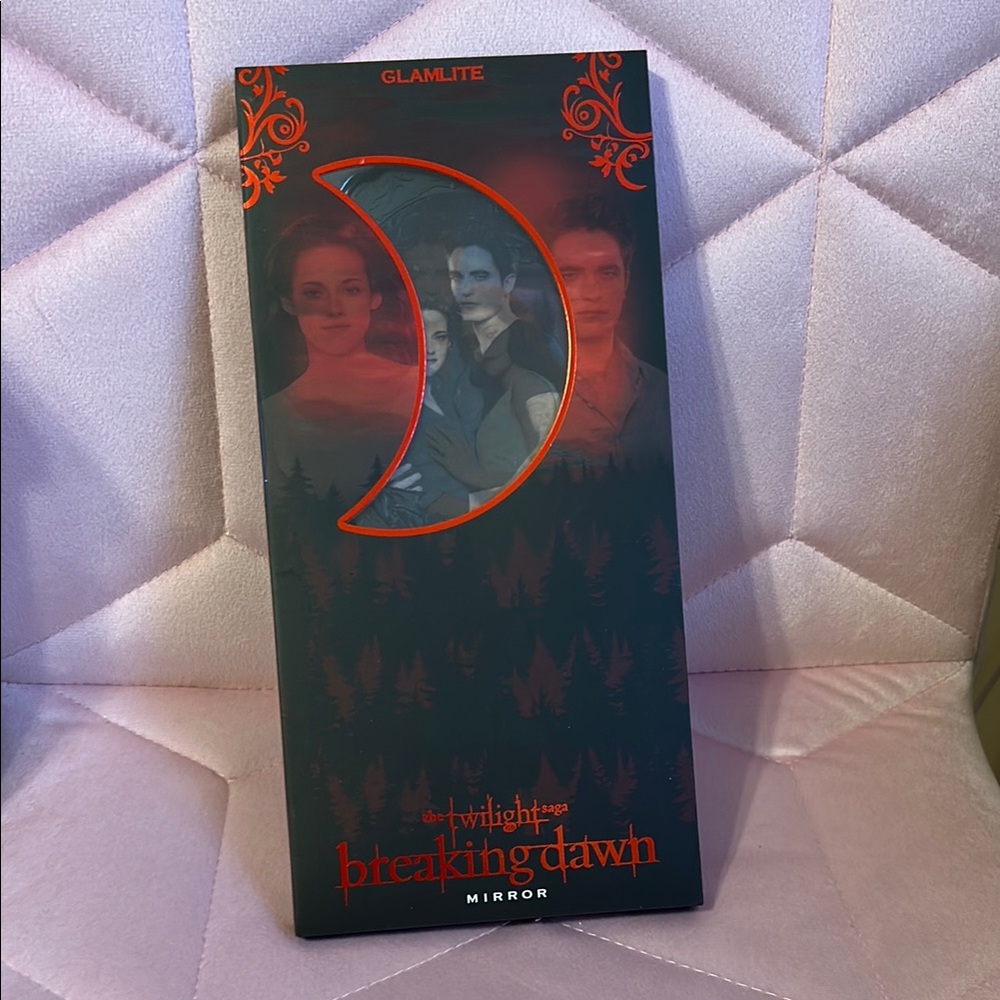 Glamlite Twilight Breaking Dawn Mirror